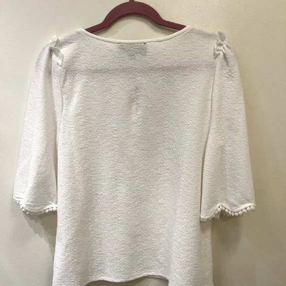 Anthropologie Ivory Top - Picture 2 of 3